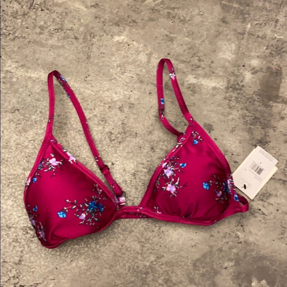 New Volcom Women’s Bikini Top